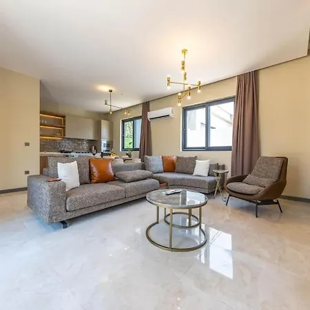 Eosa Homes 4 - 페티예